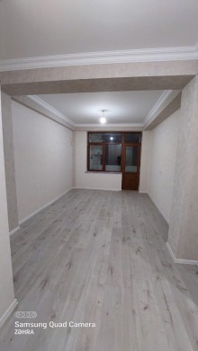 Bakıxanovda yaşayış evi və obyekt kimi yarali mulk satilir, -6
