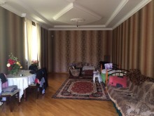 Arablinka 271№ məktəbin yaxınlığı heyet evi satilir, -3