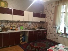 Arablinka 271№ məktəbin yaxınlığı heyet evi satilir, -6