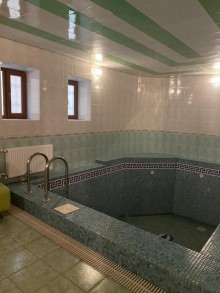 Bakıxanov qəsəbəsində yay klubu tərəfdə villa, -13