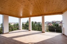 Badamdarda 4 mərtəbəli tam təmirli villa ev, -6