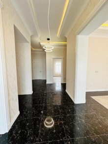 A modern garden house for sale in the Mardakan settlement of Bak, -18