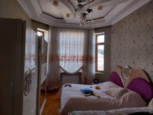 Sale Cottage, -4