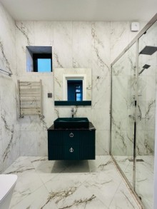 Bakı şəhəri Mərdəkan qəsəbəsində 1 mertebeli villa, -18