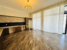 Bakı şəhəri Merdekan qesebesinde ''Bravo markete '' yaxin villa, -18