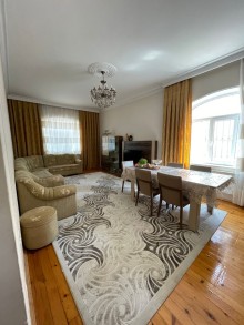 Bakıxanov qəsəbəsi Annaşkin Həyət evi, -3