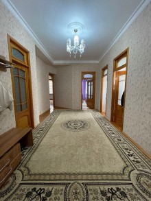 Bakıxanov qəsəbəsi Annaşkin Həyət evi, -8