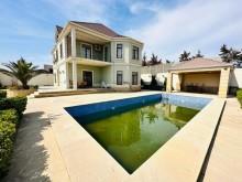 Şüvəlanda 2 mertebe + mansarli bag evi satilir, -2