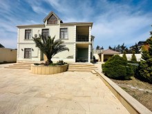 Şüvəlanda 2 mertebe + mansarli bag evi satilir, -5