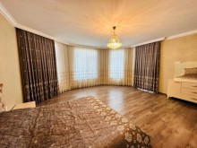 Şüvəlanda 2 mertebe + mansarli bag evi satilir, -12
