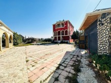Merdekan qesebesinde 26 sot torpaq sahesinde Həyət evi, -2