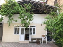 Sale Cottage, -2