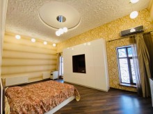 Merdekanda Bravo marketden 800 metr arali Villa, -10