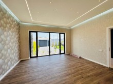 Şüvəlanda modern bağ evi Həyət evi satilir, -8