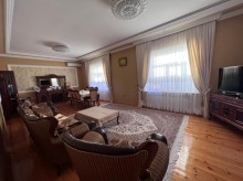 Merdekan qesebesi sentral yola yaxin Həyət evi, -9