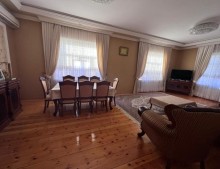 Merdekan qesebesi sentral yola yaxin Həyət evi, -12