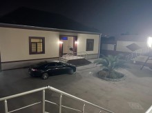Merdekan qesebesi sentral yola yaxin Həyət evi, -13
