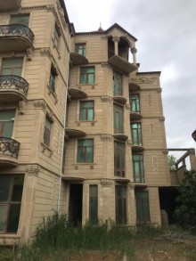 A 5-storey monolithic house / villa is for sale, -2