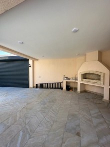 Sale Cottage, -4