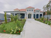 modern-villa-sale-next-bravo-baku-merdekan-38469-s