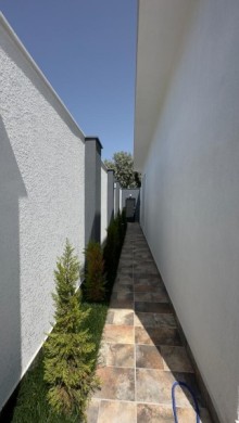 New house for sale in Merdekan Baku, -9