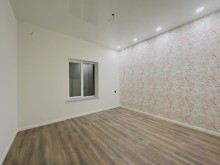 Şüvəlan qəsəbəsi villalar olan mehellede bag evi satilir, -11