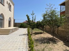 Şüvəlan Gülçülük savxozunda bag evi, -8