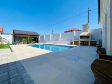 A 1-story cottage is for sale in Baku, -2
