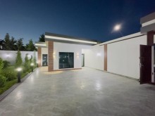 A 2-story villa in Baku for sale, -4