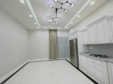 A 2-story villa in Baku for sale, -18