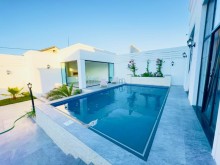 A single-storey Cottage is for sale in Baku, -2