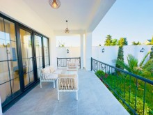 A single-storey Cottage is for sale in Baku, -7