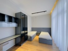 4-room house 200 sq m in the city of Baku, Mardakan, -15