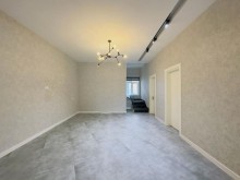 Mərdəkanda 6 otaqlı həyət evi / bağ evi satılır, -9