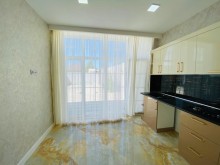 Satılır 4 otaqlı həyət evi / bağ evi 200 m², Şüvəlan q., -18