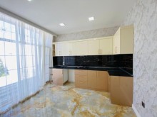 Satılır 4 otaqlı həyət evi / bağ evi 200 m², Şüvəlan q., -19