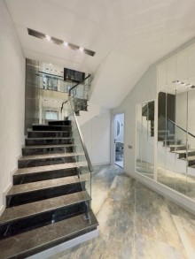 For sale 4 rooms house / cottage with a swimming pool in Baku, -9