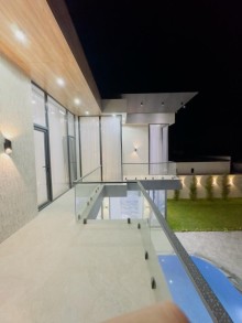 For sale 4 rooms house / cottage with a swimming pool in Baku, -11