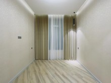 For sale 4 rooms house / cottage with a swimming pool in Baku, -17