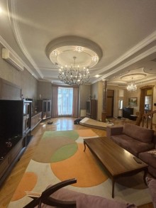 Bakıxanov q. satılan 6 otaqlı həyət evləri, -6