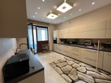 Roseville Residence 6-room duplex apartment for sale in Nerimanov, -15