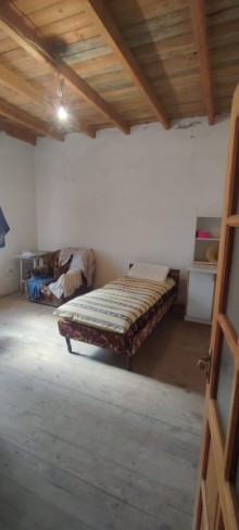 Sale Cottage, -8