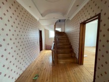Novxanı  Prezident  Aparatı bağlarında heyet evi, -8