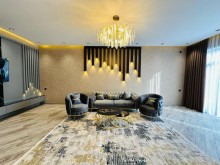 Baku, courtyard house with 4 rooms in Mardakan settlement, -7