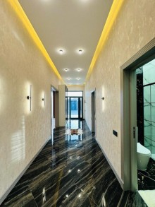 Baku, courtyard house with 4 rooms in Mardakan settlement, -8