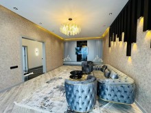 Baku, courtyard house with 4 rooms in Mardakan settlement, -9