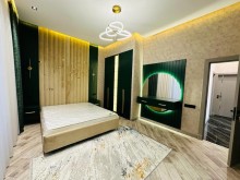 Baku, courtyard house with 4 rooms in Mardakan settlement, -14