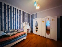 8 otaqlı həyət evi/bağ evi 300 m², Şüvəlan q., -16