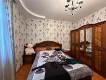 8 otaqlı həyət evi/bağ evi 300 m², Şüvəlan q., -17