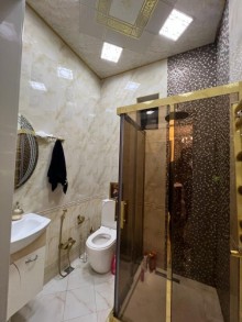 A 4-room courtyard house is for sale in Mardakan settlement in Baku, -17